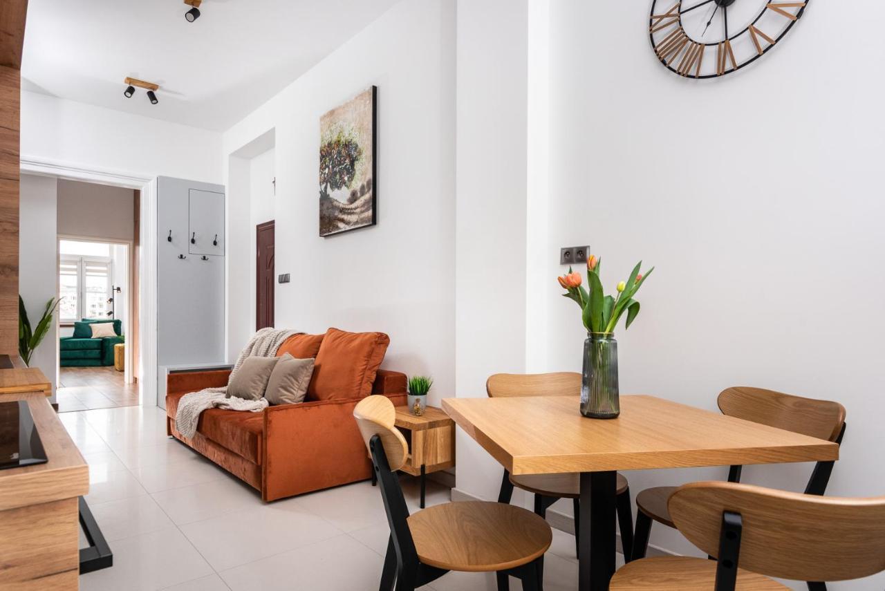 Premium Splendid Old Town Suites - By Upstairs Cracovia Exterior foto